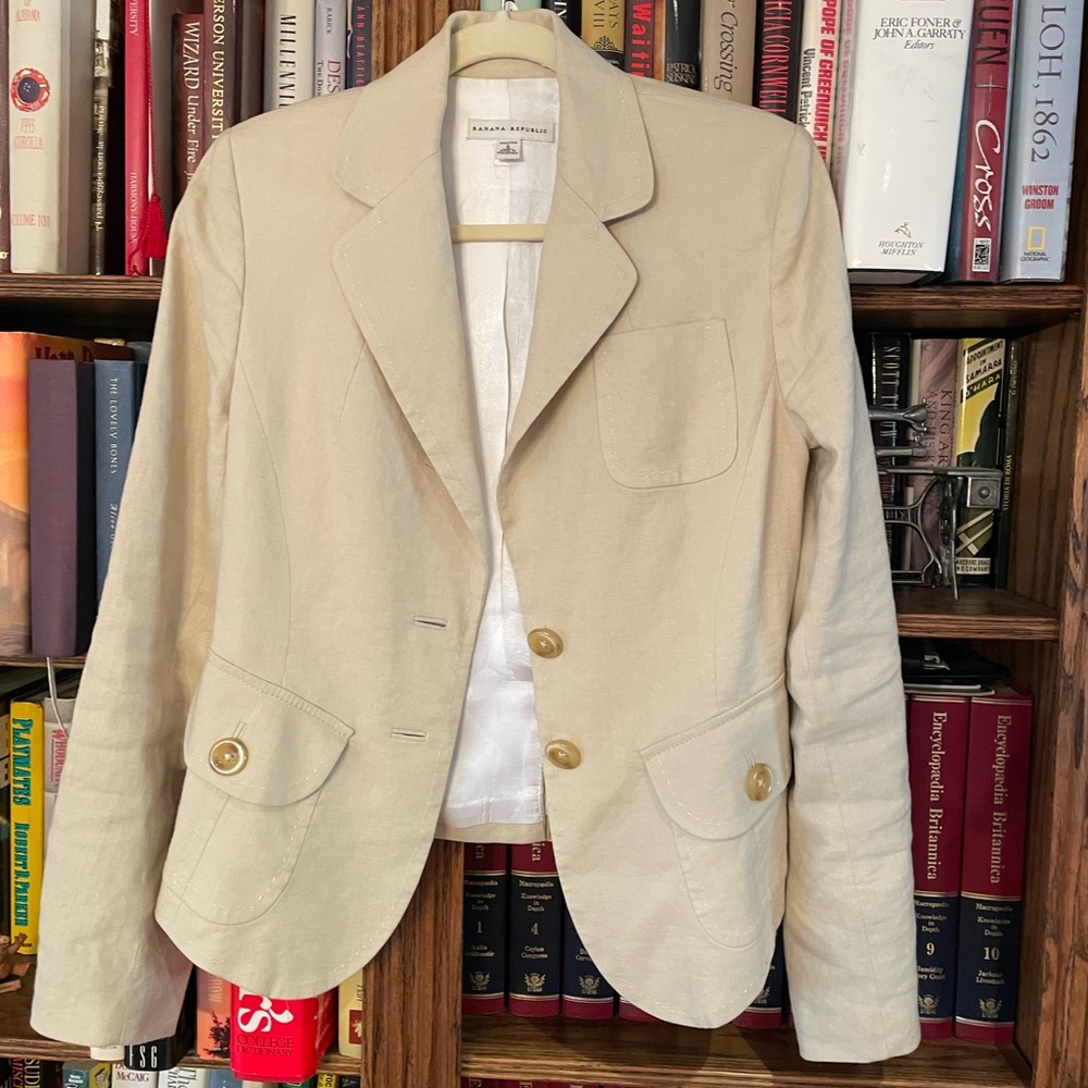 Banana Republic Linen Blazer. Size 6